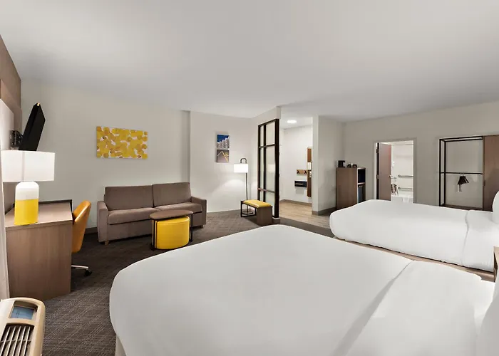 Hotel Comfort East Broad