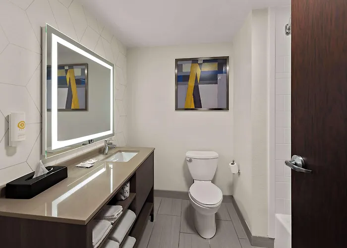 Comfort East Broad 4*