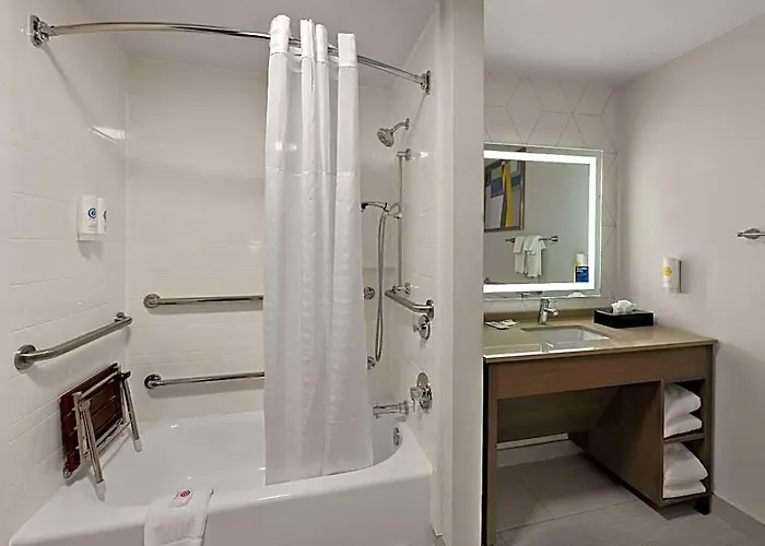 Comfort East Broad 4* Columbus